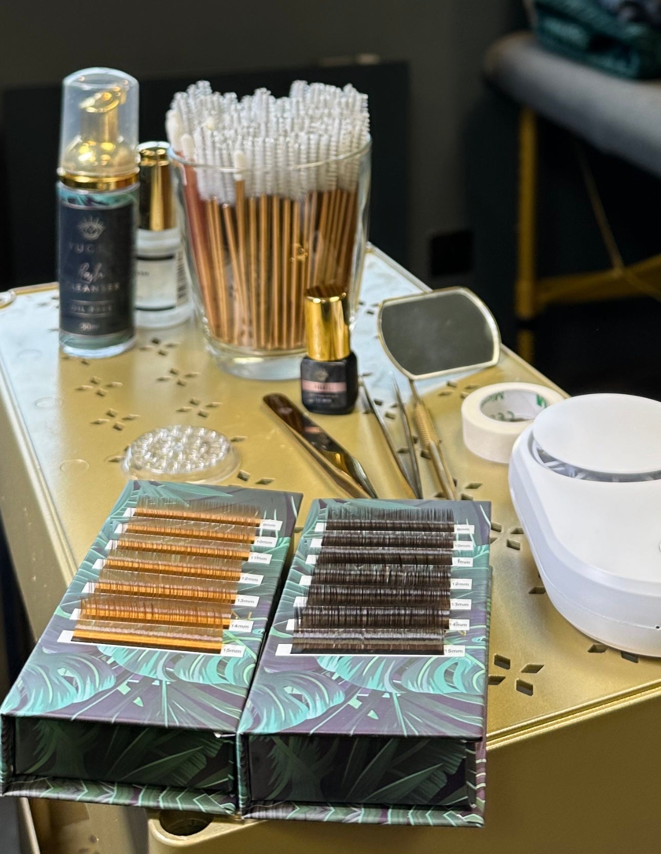 Yugen Volume Lashes Mix Tray BROWN