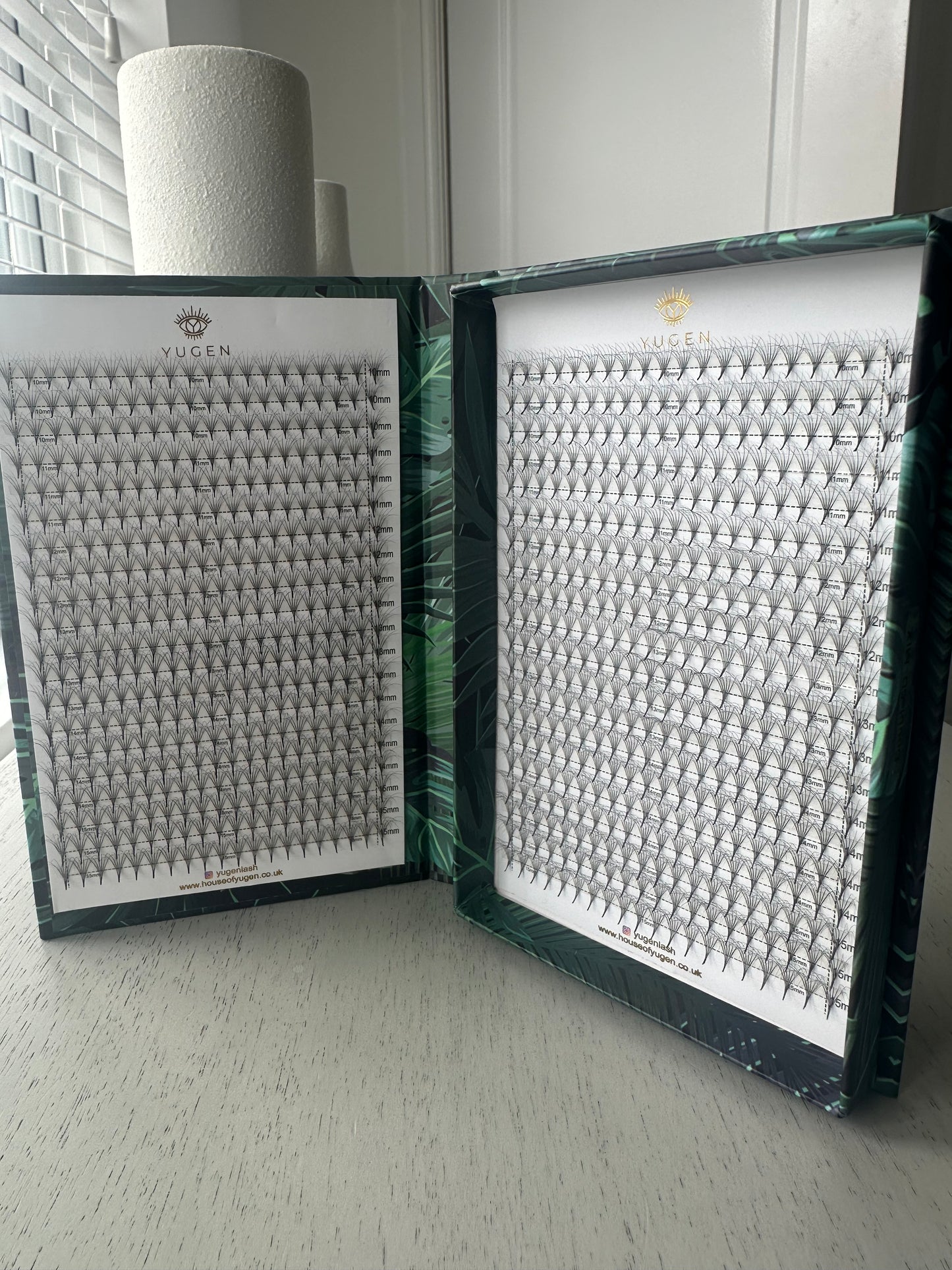 Yugen Premade Lashes XXL box