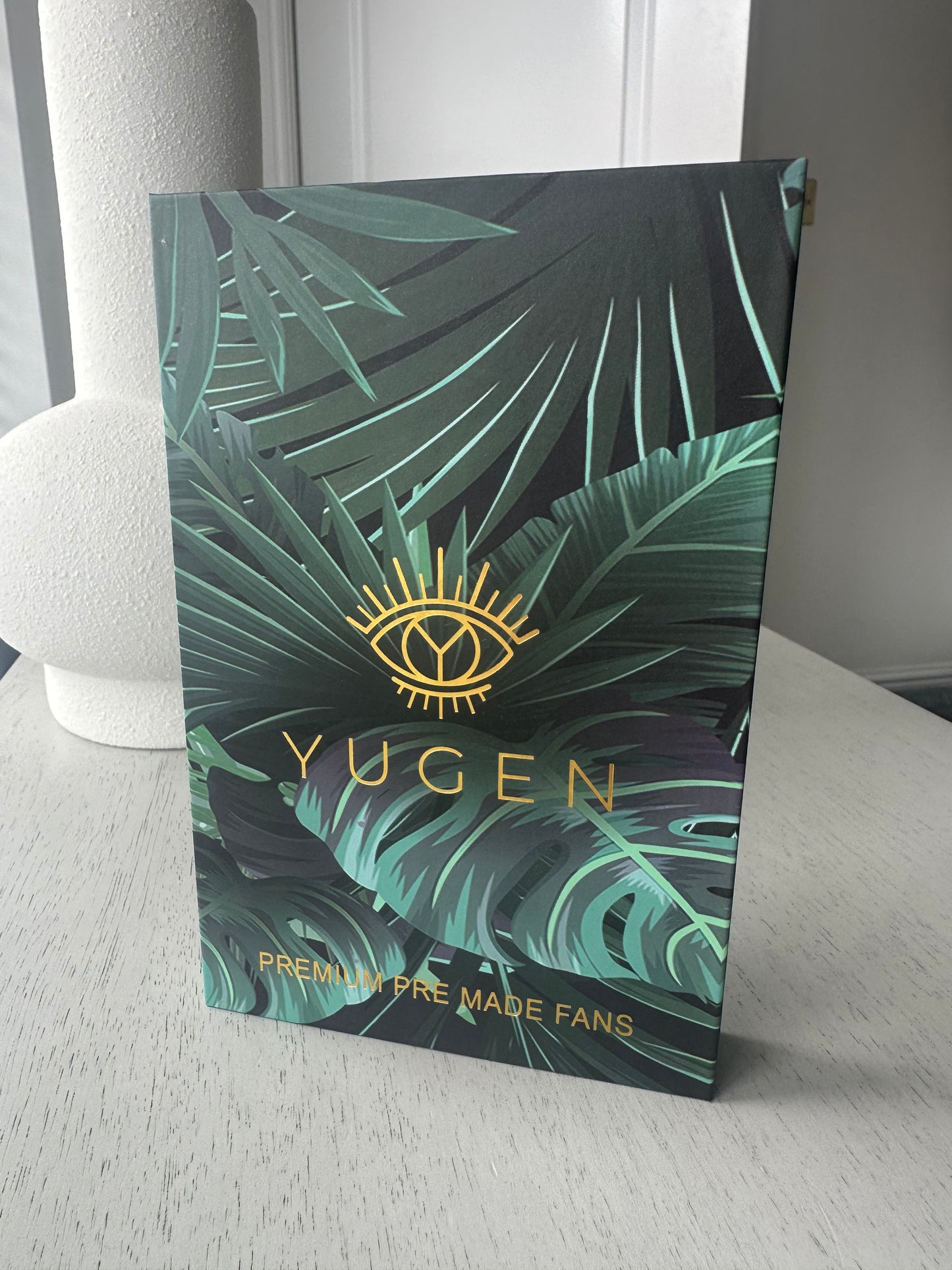 Yugen Premade Lashes XXL box